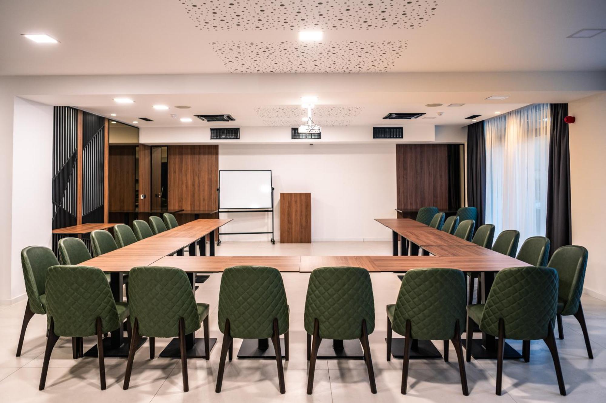Hotel Adriale Kresevo المظهر الخارجي الصورة